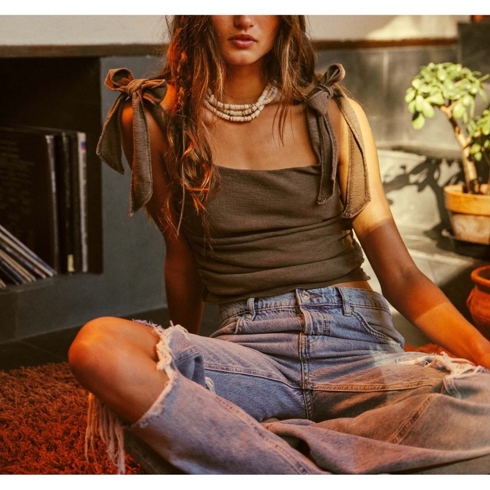 🎉LAST CHANCE🎉 NWT Free People New Dawn Flare Jeans / Victoria Blue - Picture 5 of 8